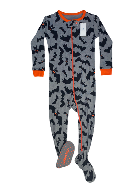 BNWT Gap Sleeper 18-24M