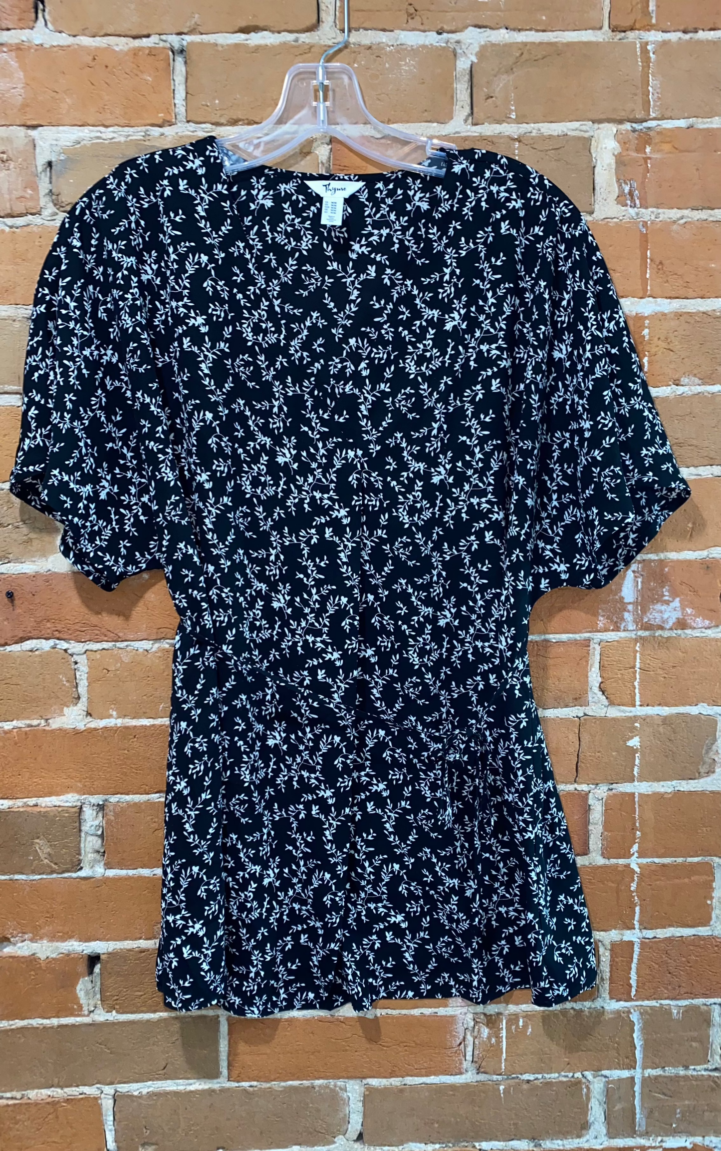 Thyme Maternity Shirt M