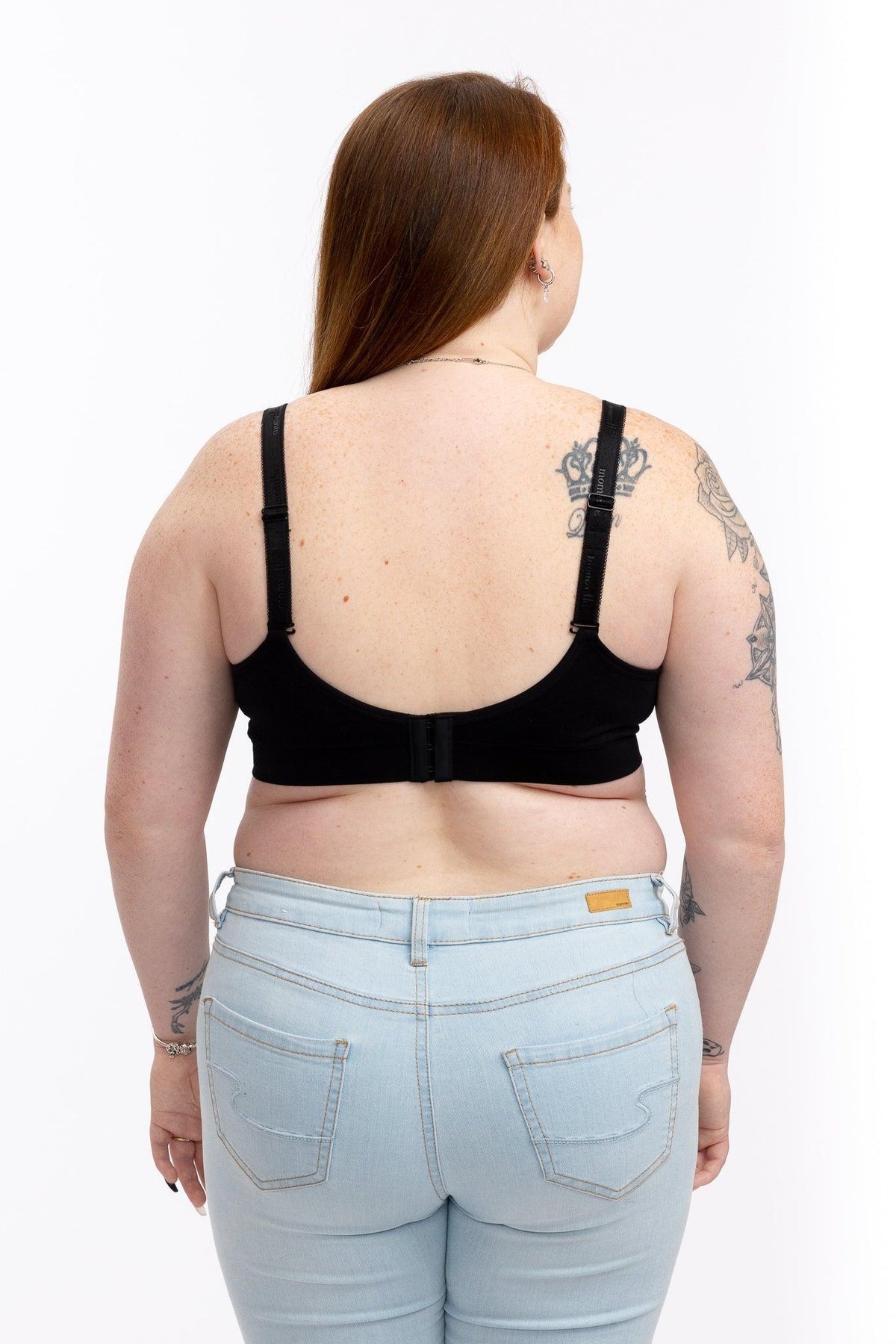 Momzelle Seamless Nursing Bra in Black
