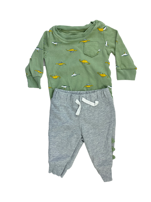 Carter's 2-Piece Set with Green Long Sleeve Onesie & Grey Joggers 3M
