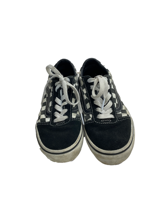 Vans Old Skool Sneaker with Checkerboard Pattern 1Y