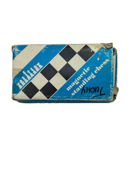 Magnetic Standing Chess