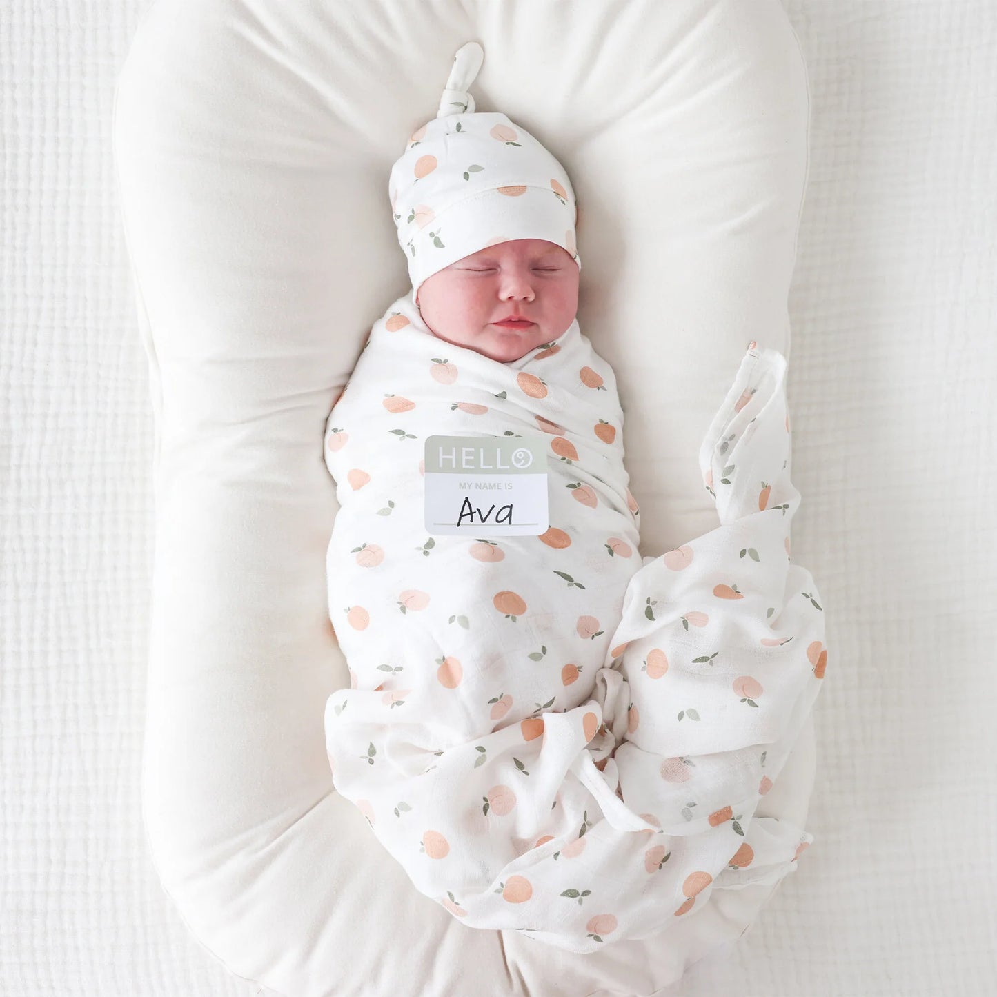 Lulujo Hello World Blanket & Knotted Hat